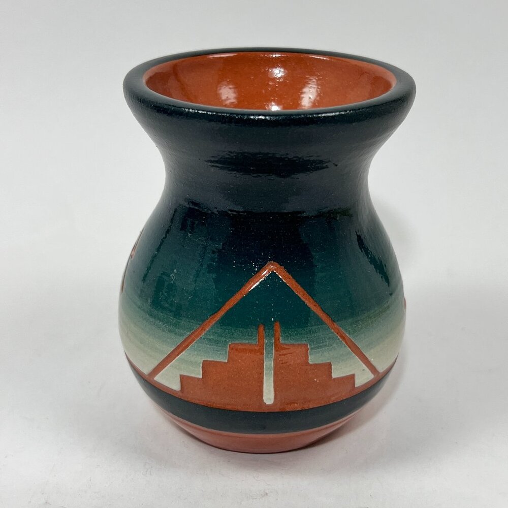 High Elk Etchware Red Clay Sioux Pottery Lakota Vase Native American USA
